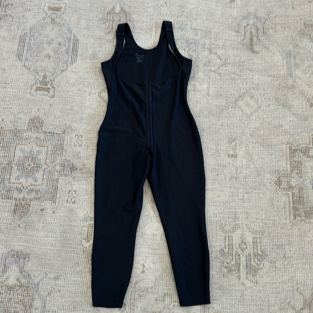 Isavela Full Body Below Knee Compression Suit Perfect Post Surgery
